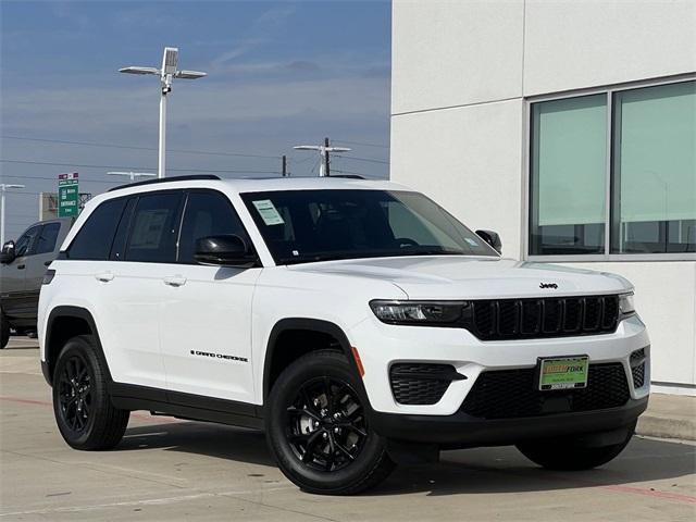 new 2025 Jeep Grand Cherokee car, priced at $35,545