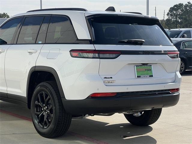 new 2025 Jeep Grand Cherokee car, priced at $35,545