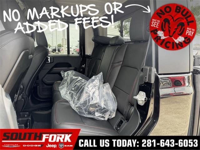 new 2025 Jeep Gladiator car, priced at $46,800
