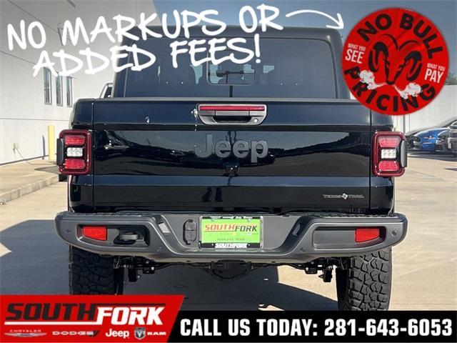 new 2025 Jeep Gladiator car, priced at $45,754
