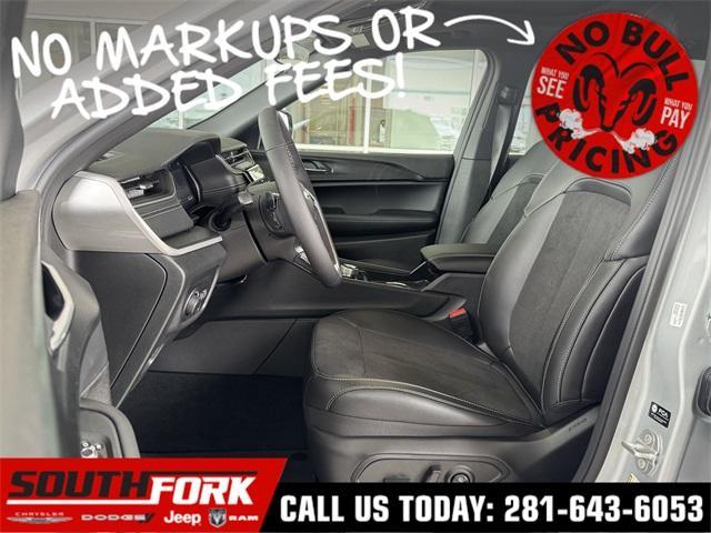 new 2025 Jeep Grand Cherokee car, priced at $41,970