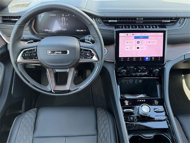 new 2025 Jeep Grand Cherokee car, priced at $56,878