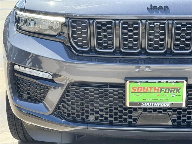 new 2025 Jeep Grand Cherokee car, priced at $56,878
