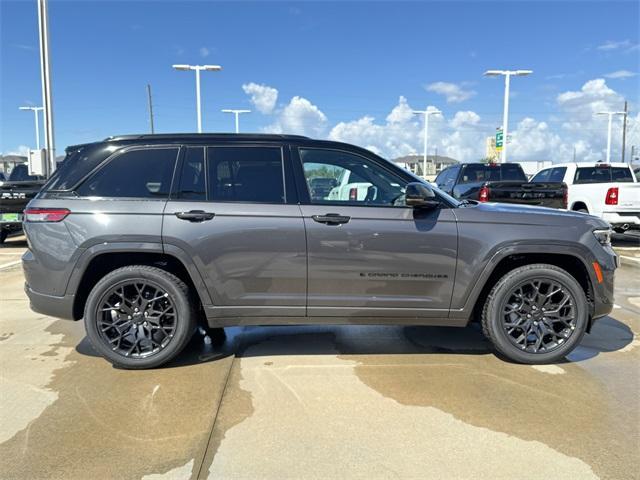 new 2025 Jeep Grand Cherokee car, priced at $56,878
