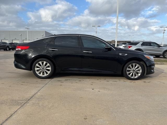 used 2017 Kia Optima car