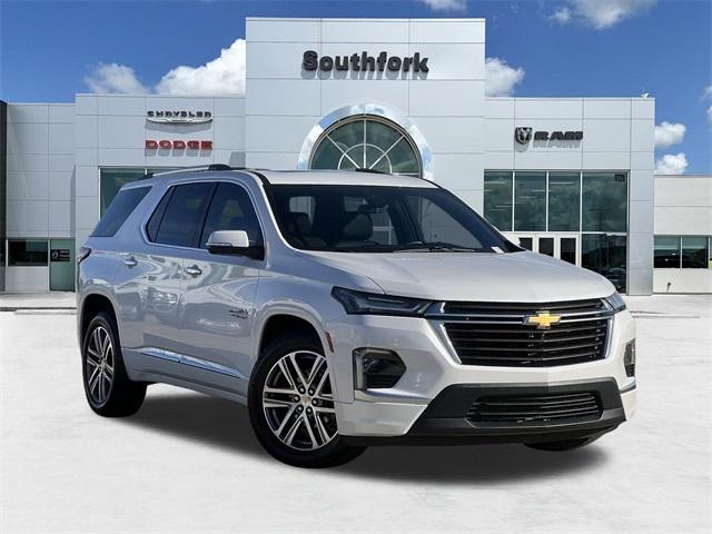 used 2022 Chevrolet Traverse car, priced at $31,897