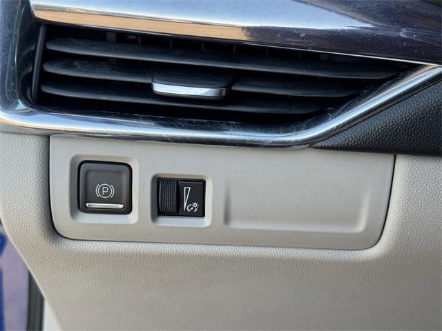 used 2022 Cadillac XT4 car, priced at $22,599