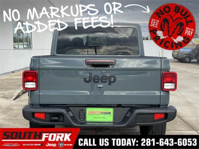 new 2025 Jeep Gladiator car, priced at $39,835