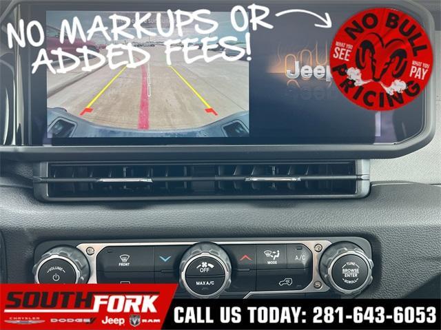 new 2025 Jeep Gladiator car, priced at $39,835