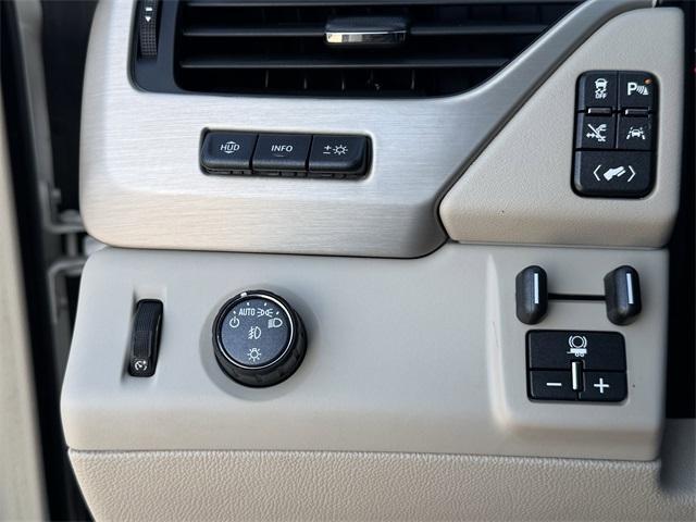 used 2020 GMC Yukon XL car, priced at $31,797