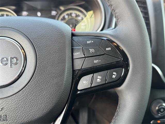 used 2023 Jeep Cherokee car, priced at $21,497