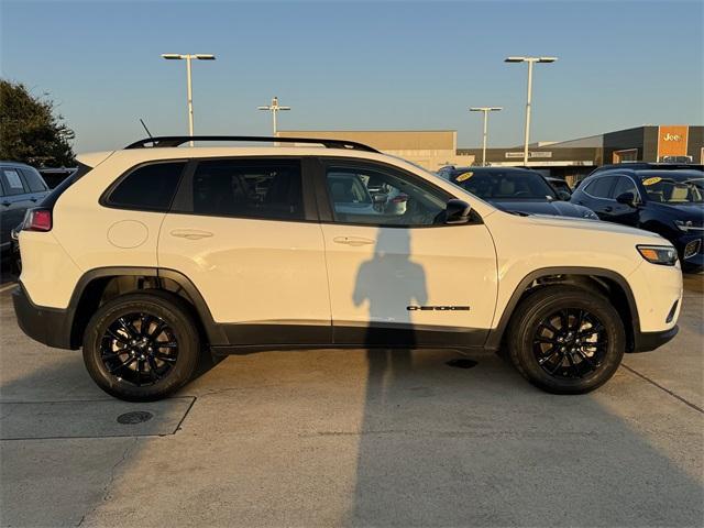 used 2023 Jeep Cherokee car, priced at $21,497