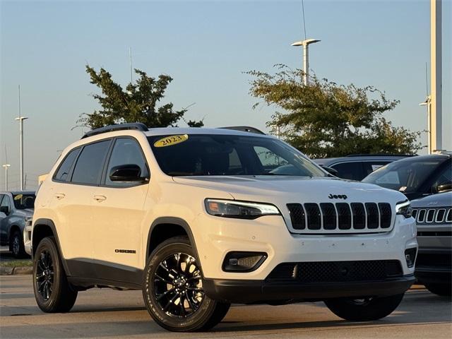 used 2023 Jeep Cherokee car, priced at $21,497