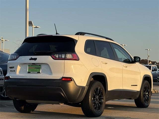 used 2023 Jeep Cherokee car, priced at $21,497