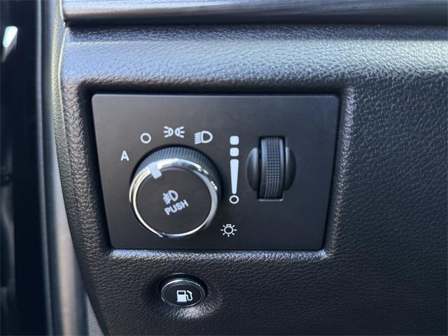 used 2021 Jeep Grand Cherokee car, priced at $18,496