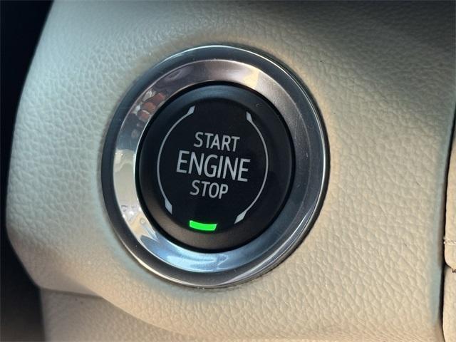 used 2023 Buick Envision car, priced at $24,976