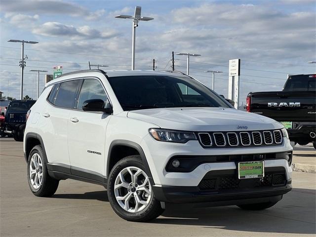 new 2025 Jeep Compass car, priced at $24,995