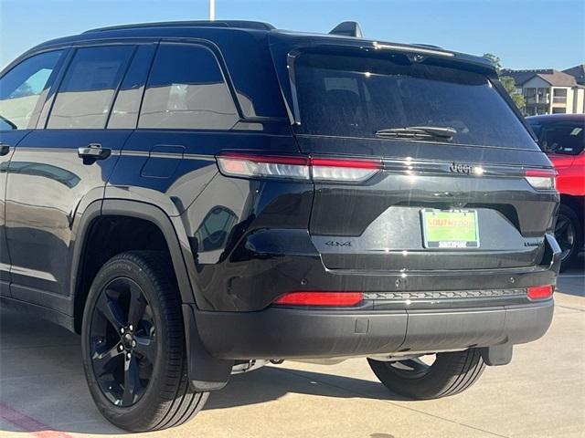 new 2025 Jeep Grand Cherokee car, priced at $47,620