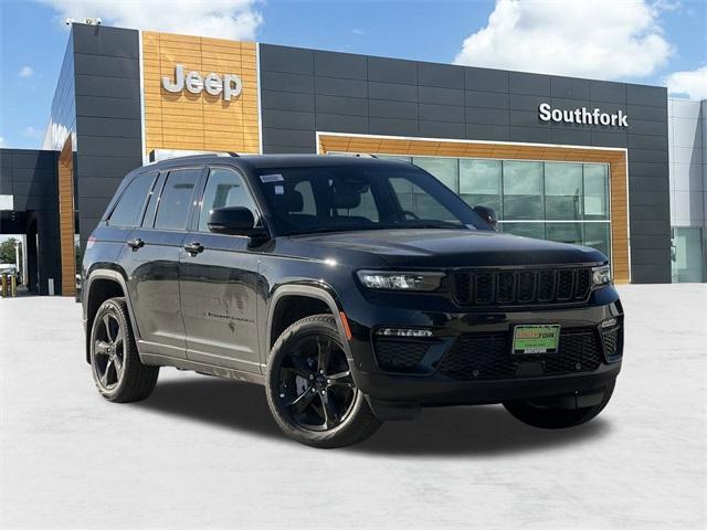 new 2025 Jeep Grand Cherokee car, priced at $47,620