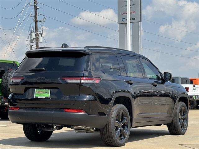 new 2025 Jeep Grand Cherokee L car, priced at $45,335