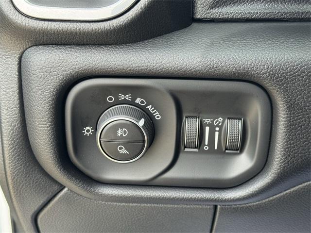new 2025 Ram 2500 car, priced at $72,720