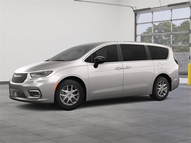 new 2025 Chrysler Pacifica car, priced at $39,978