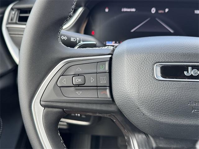 new 2025 Jeep Grand Cherokee L car, priced at $35,125