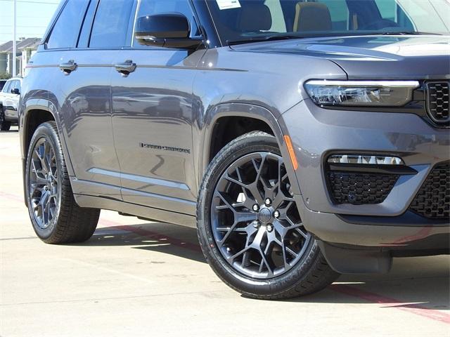 new 2025 Jeep Grand Cherokee car, priced at $65,889