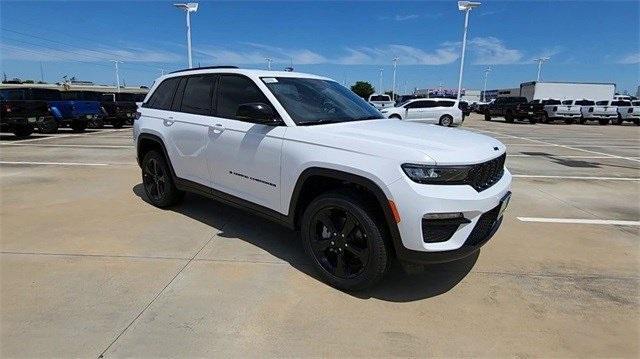 new 2024 Jeep Grand Cherokee car, priced at $45,940