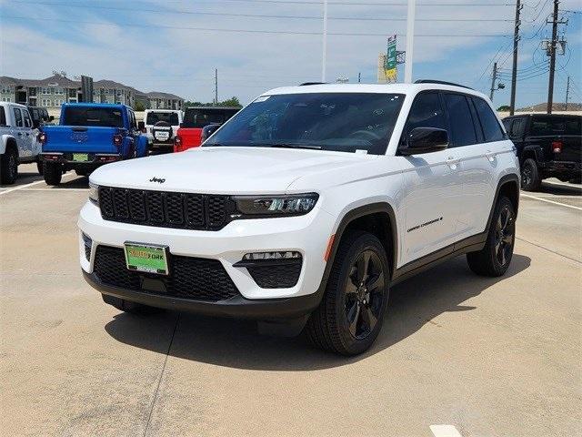 new 2024 Jeep Grand Cherokee car, priced at $45,940