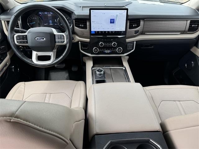 used 2023 Ford Expedition car, priced at $39,097