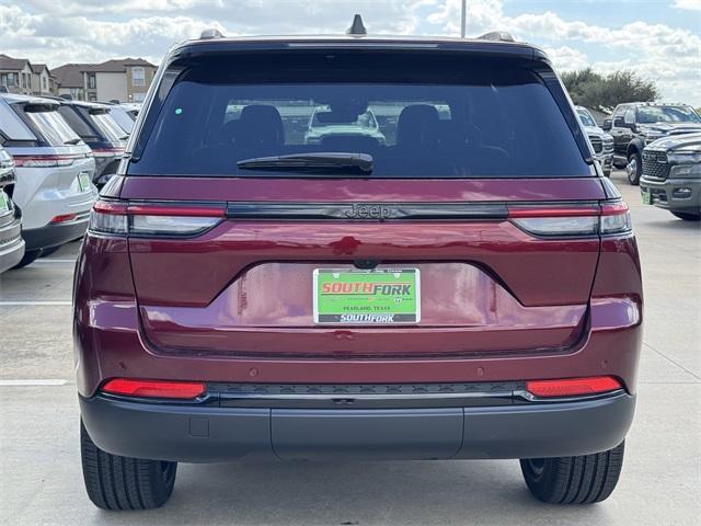 new 2025 Jeep Grand Cherokee car, priced at $39,625