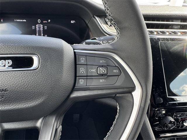 new 2025 Jeep Grand Cherokee car, priced at $39,625