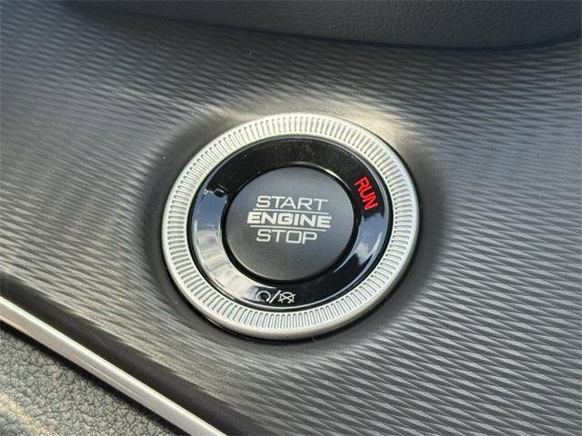 new 2025 Jeep Grand Cherokee car, priced at $39,625