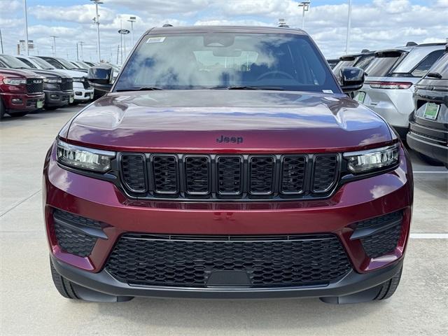 new 2025 Jeep Grand Cherokee car, priced at $39,625