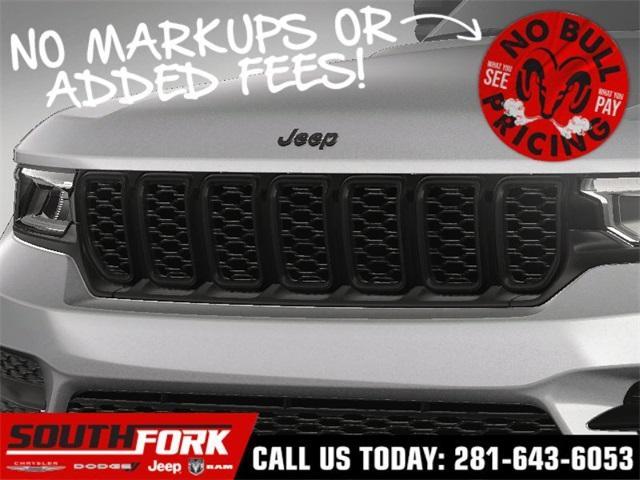new 2025 Jeep Grand Cherokee car, priced at $37,705