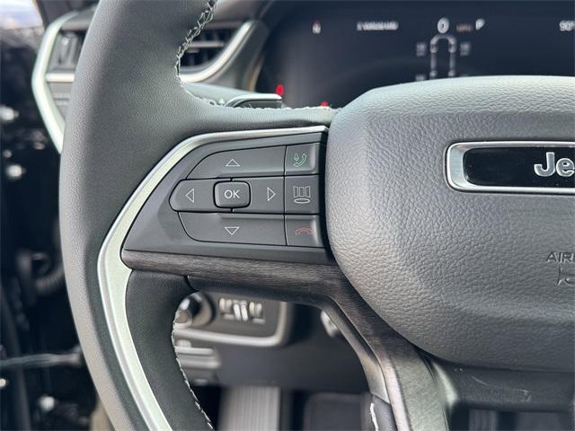 new 2025 Jeep Grand Cherokee L car, priced at $47,914
