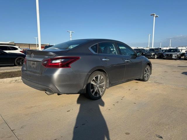 used 2017 Nissan Altima car, priced at $9,498