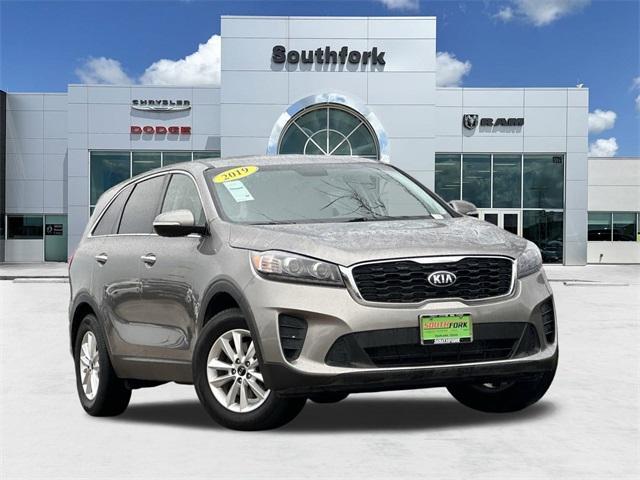 used 2019 Kia Sorento car, priced at $13,699