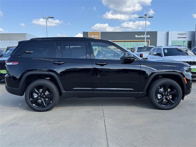 new 2025 Jeep Grand Cherokee car, priced at $42,485