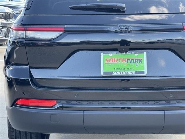 new 2025 Jeep Grand Cherokee car, priced at $42,485