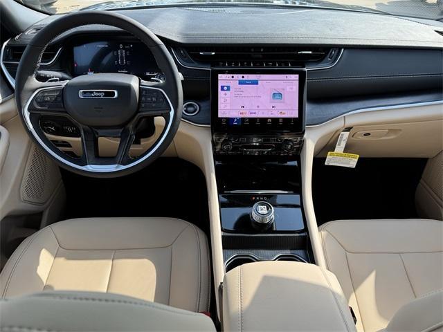 new 2025 Jeep Grand Cherokee car, priced at $42,485