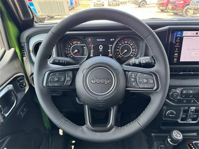 new 2025 Jeep Wrangler car, priced at $47,345