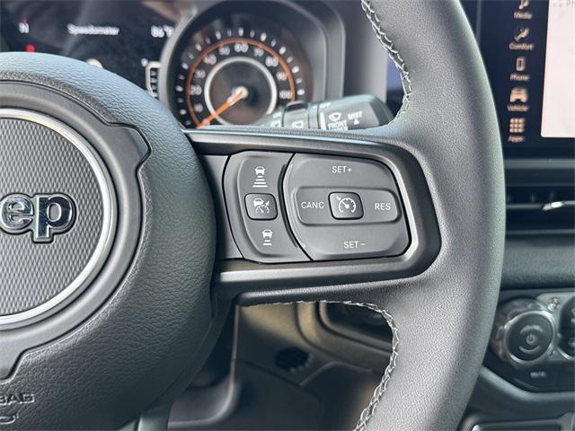 new 2025 Jeep Wrangler car, priced at $47,345