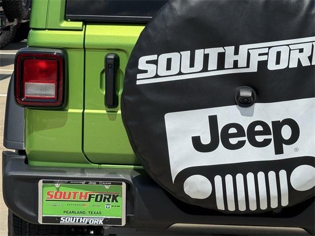 new 2025 Jeep Wrangler car, priced at $47,345