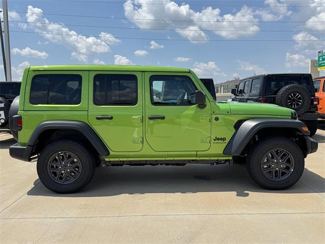 new 2025 Jeep Wrangler car, priced at $47,345