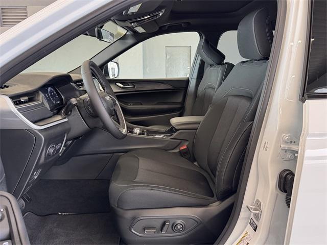 new 2025 Jeep Grand Cherokee L car, priced at $35,630