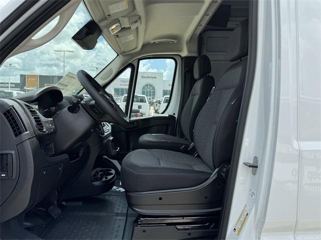 new 2025 Ram ProMaster 2500 car, priced at $50,128