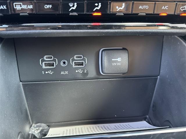 new 2025 Jeep Grand Cherokee car, priced at $57,181