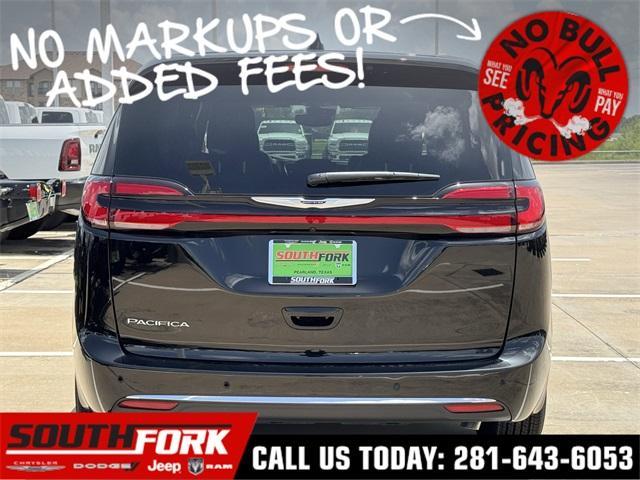 new 2025 Chrysler Pacifica car, priced at $41,478
